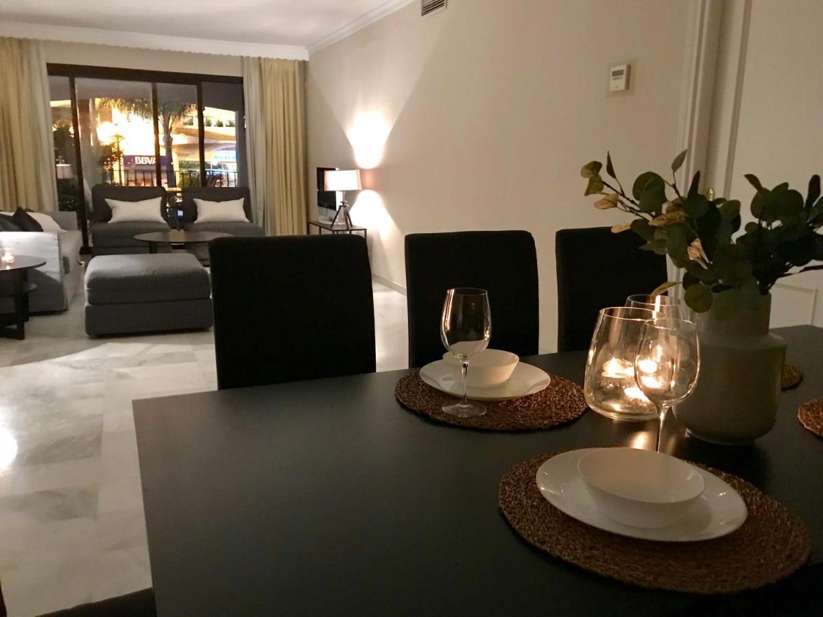 Large And Elegant In Puerto Banus With Pools And Paddle Apartment Marbella Exterior photo