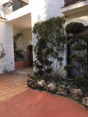 Large And Elegant In Puerto Banus With Pools And Paddle Apartment Marbella Exterior photo